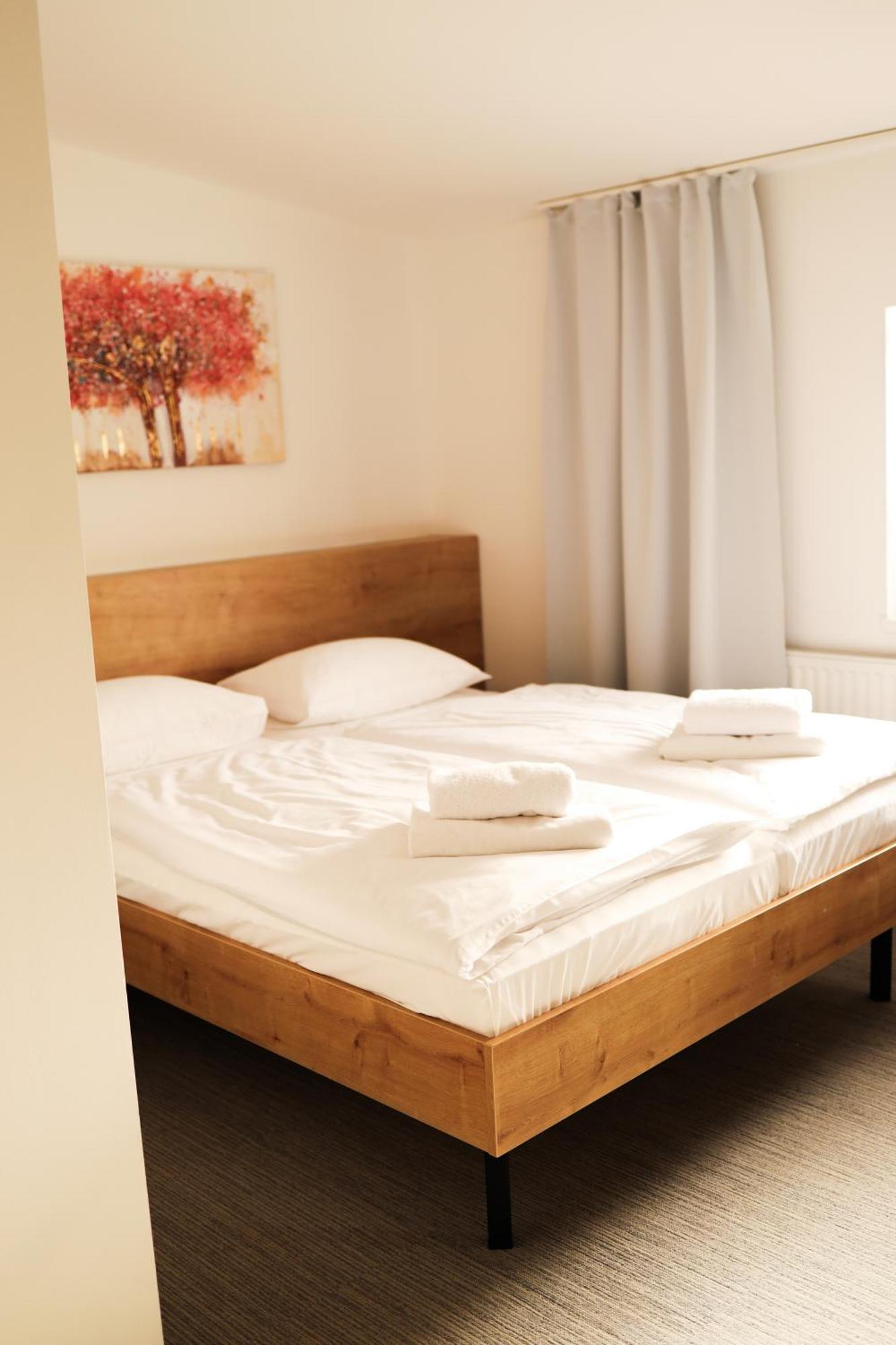 Golden Golem Hotel & Spa Praha Bagian luar foto