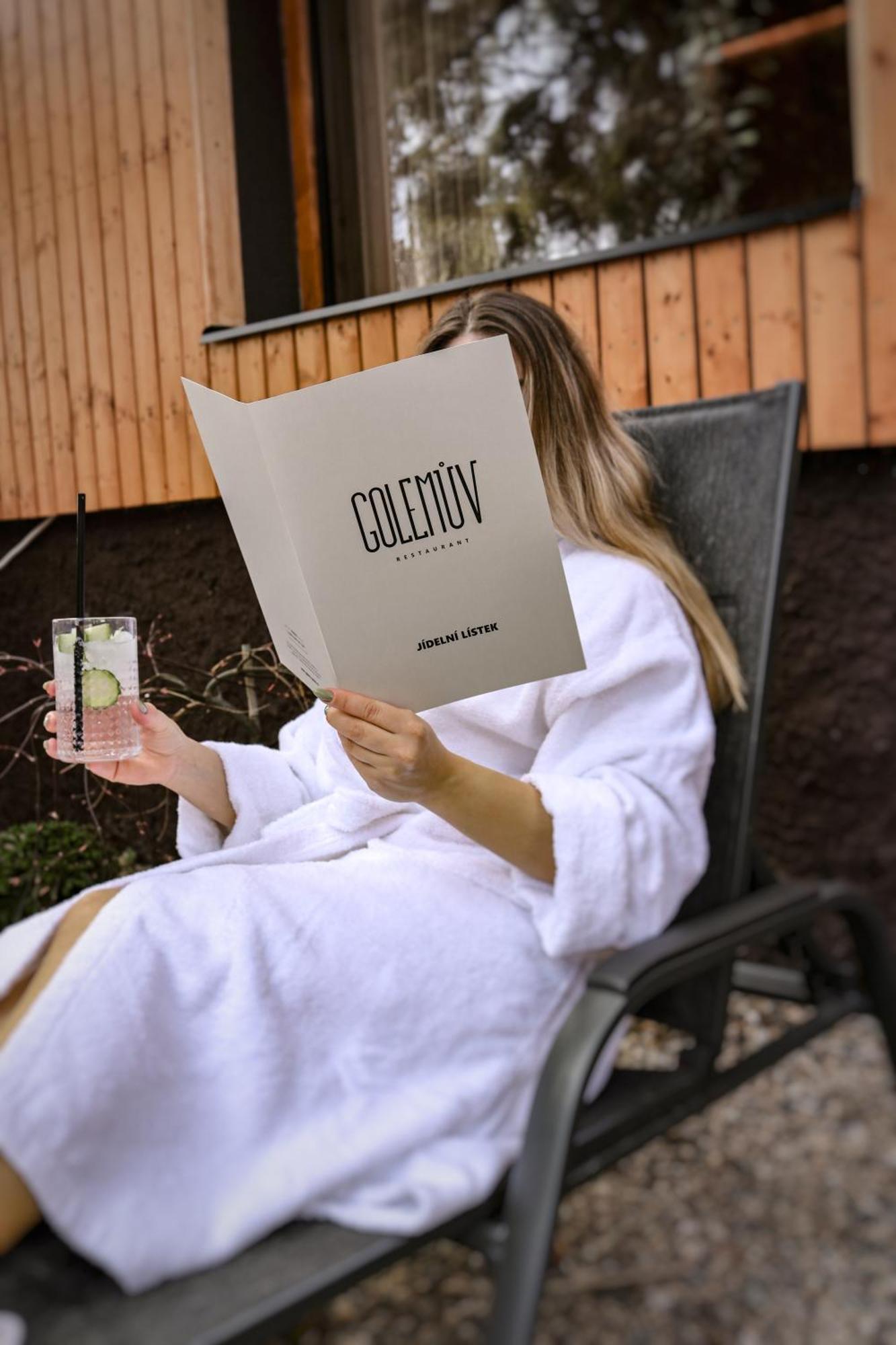 Golden Golem Hotel & Spa Praha Bagian luar foto