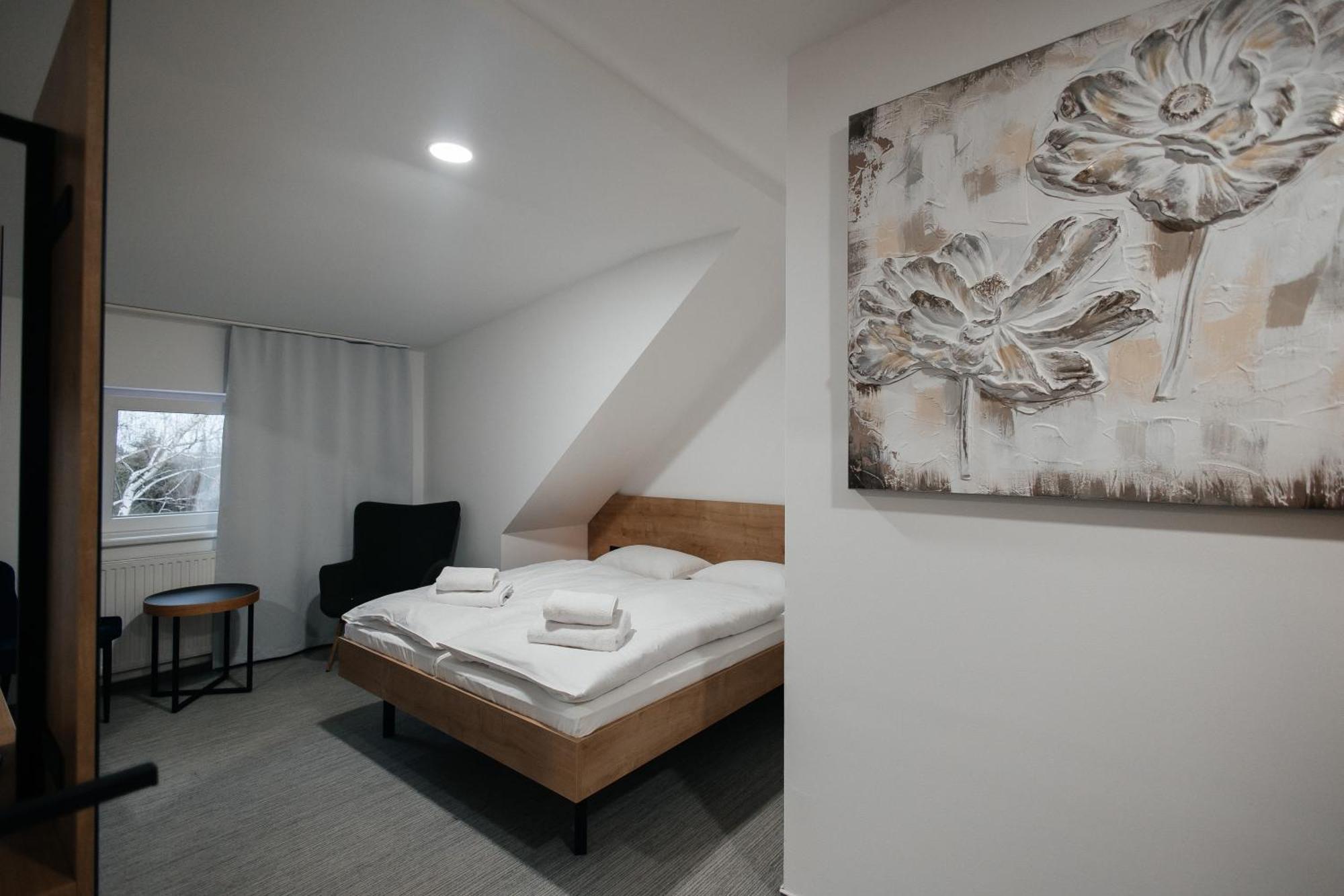Golden Golem Hotel & Spa Praha Bagian luar foto
