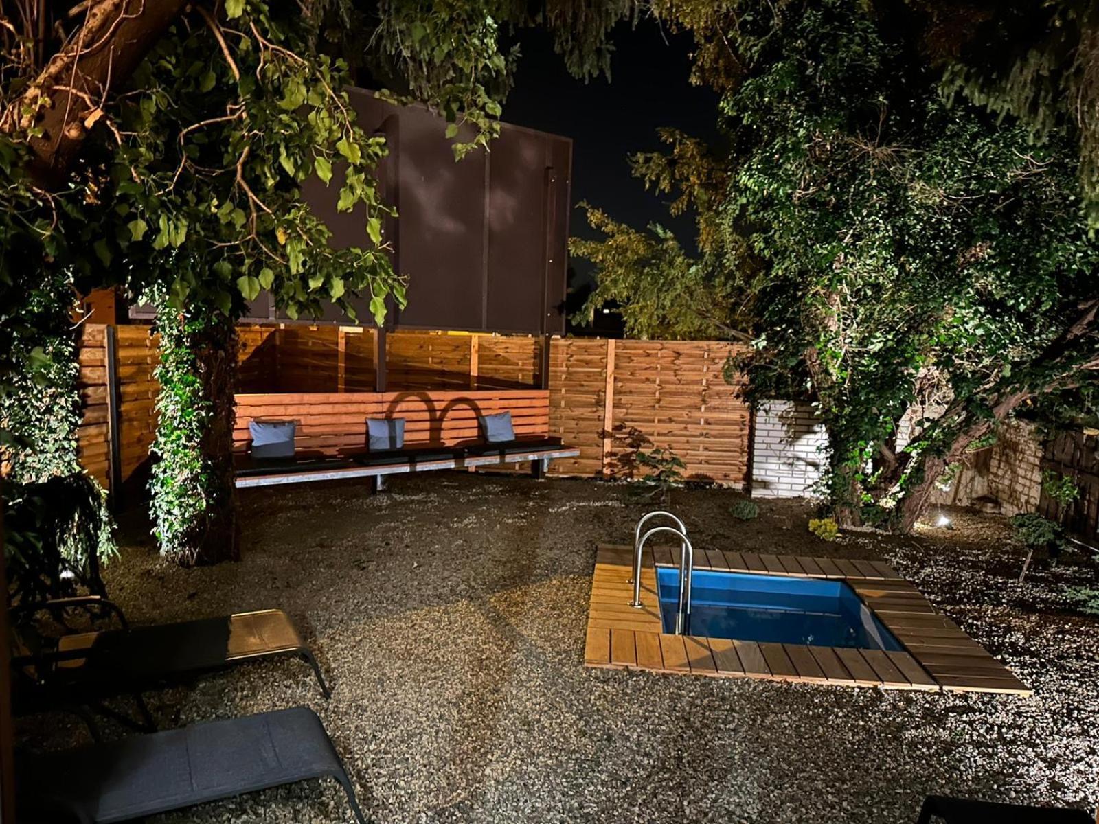 Golden Golem Hotel & Spa Praha Bagian luar foto