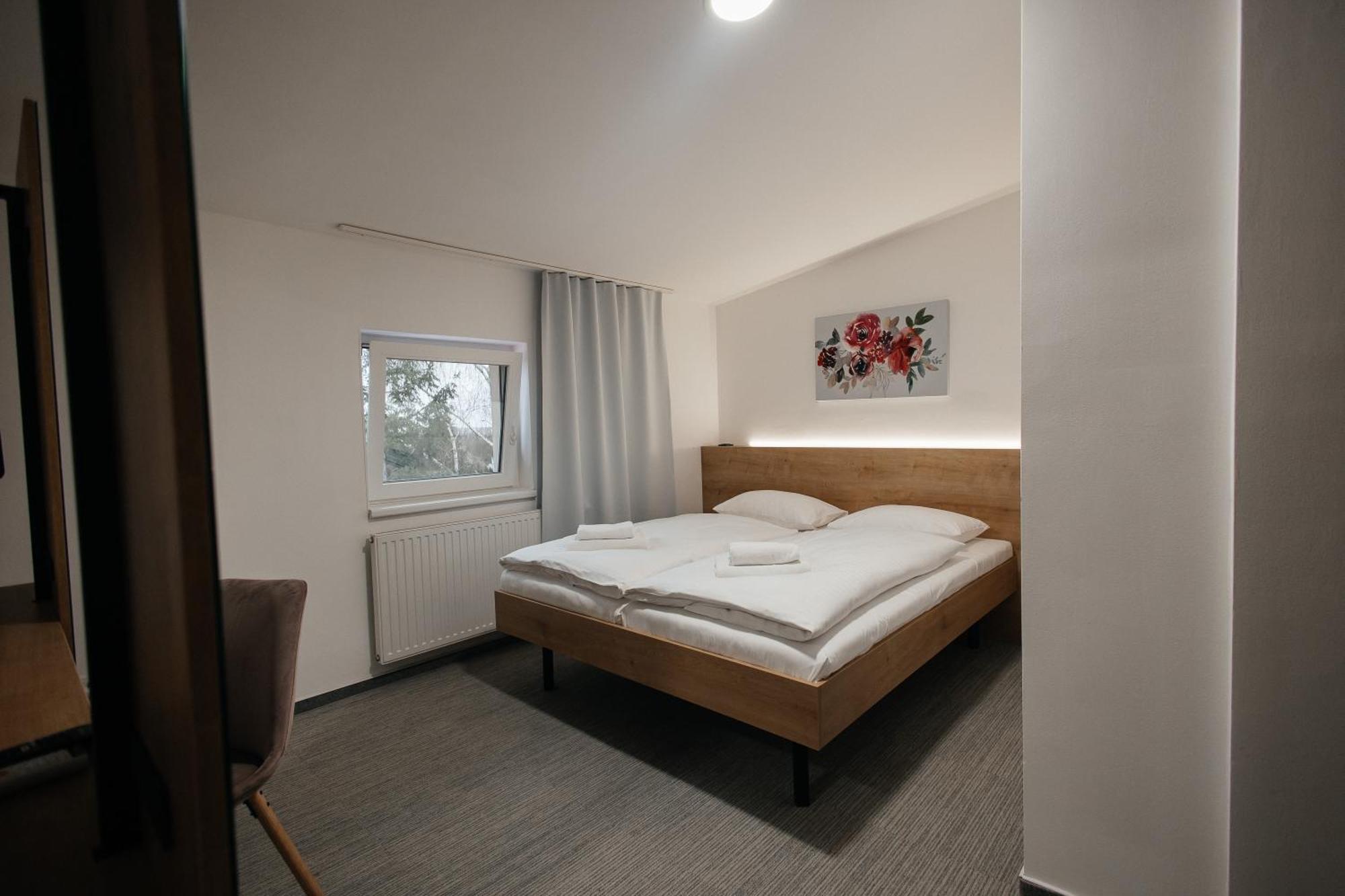 Golden Golem Hotel & Spa Praha Bagian luar foto
